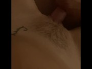 Il me masse la chatte et l’anus avant de me baiser 15/16