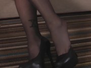 Horny Brunette Sinn Sage Showing Off Her Sexy Feet! 14/16