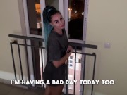 Exotic Отсосала Соседу В Подъезде, Он Трахнул И Кончил На Мою Большую Задницу 1/16