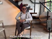 Rubia petite de tetas grandes es follada por su estilista gay - Naty Delgado 1/16