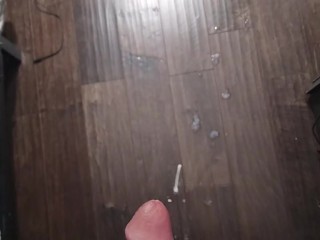 Personal Desk Masturbation quickie