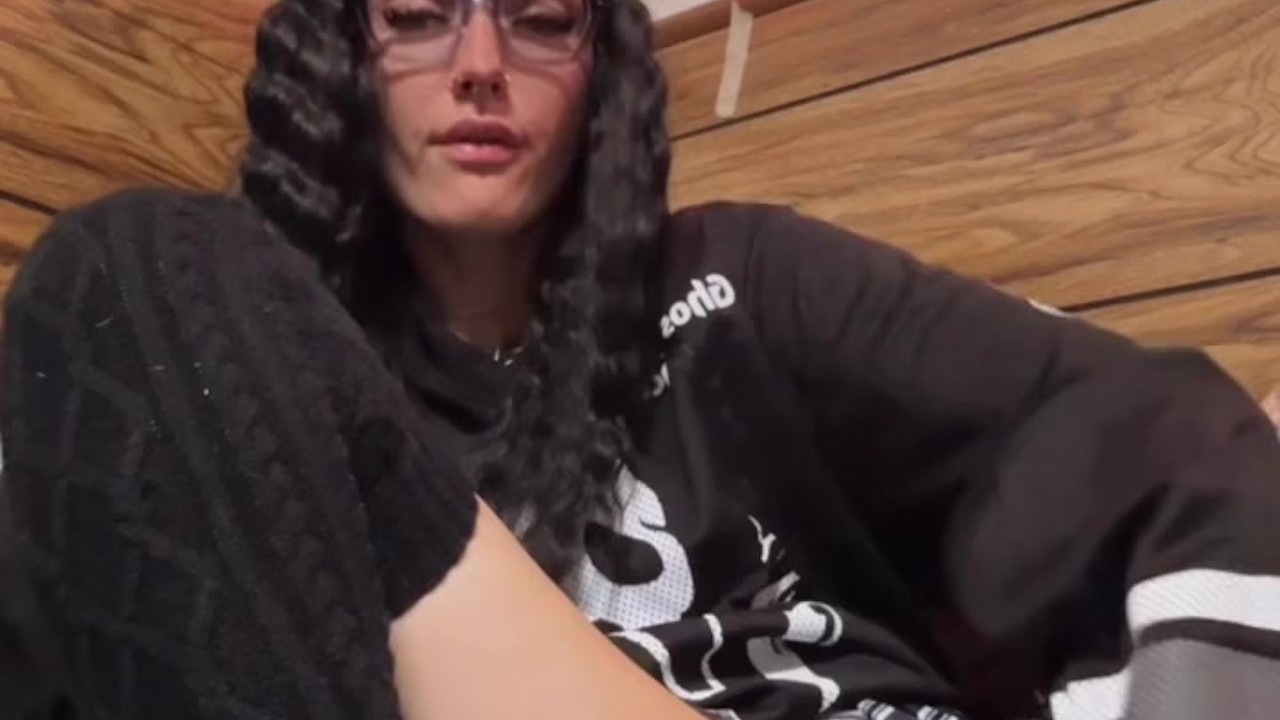 Amateur goth girl pounds pussy with dildo till multiple creampies - Free Sex Video - RedTube