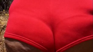 Exhibitionist wifey flashing her big ass on hiking trail