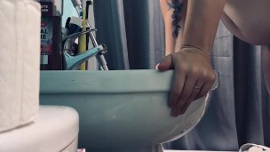 Quick secret fuck in bathroom