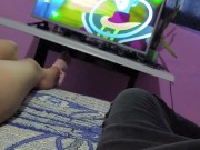 Qué rico se mi Hijastra Mientras Vemos la TV! Me la cojo por zorra y le gusta 2/16