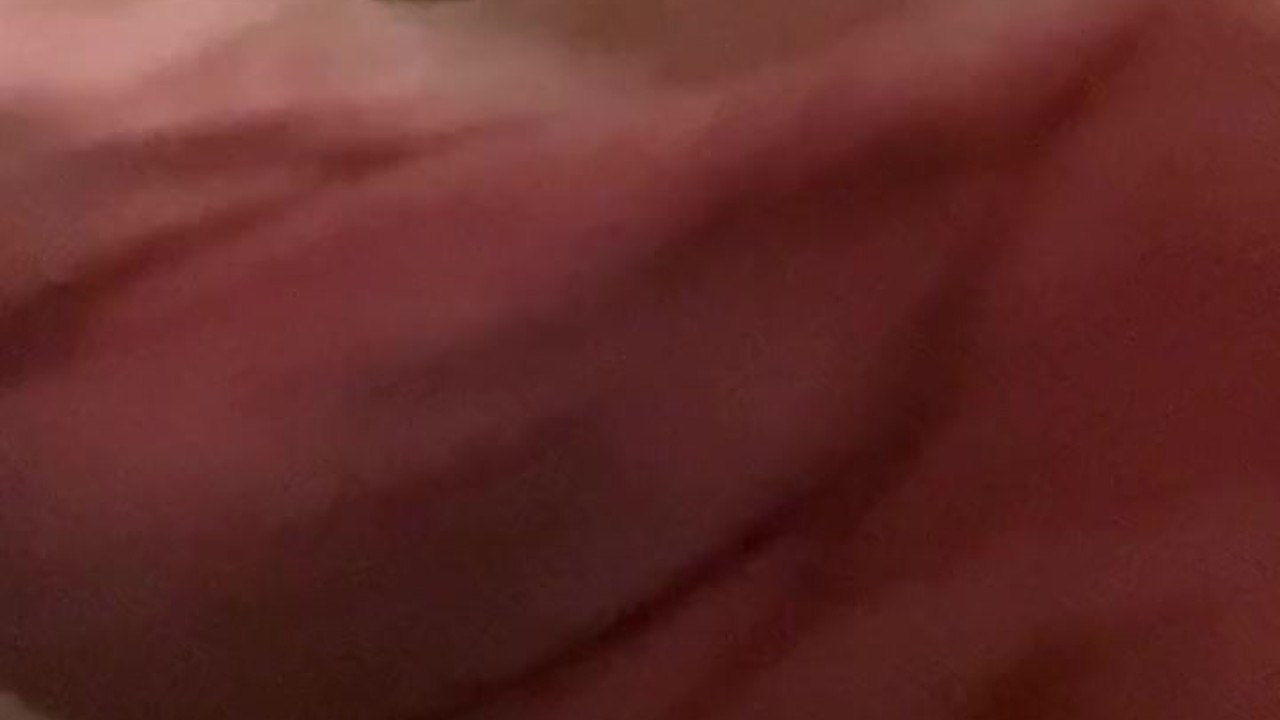 SOLO MASTURBATION SALLE DE BAIN CAUGHT STEPMOM - Free Sex Video - RedTube