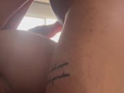 Cogiendo con la roomie, me pide grabarle video a su ex y termina con la verga en el cu 2/16