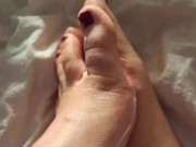 Rosie’s Intense Toe Rubbing - Lotion-Drenched Foot Massage & Tease - Hot Girl Gets Ready for Cum
