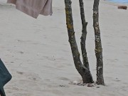 Кончила прямо на пляже в Германии - Screenshot 7 of 16 - HD