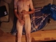 A Laptop Jackoff Until Cumming