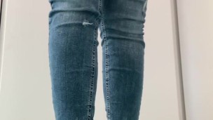 Bit giantess feet video and perfect feet in nylons.