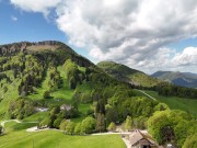 TRAILER UVIU - A mountain on a sunny day