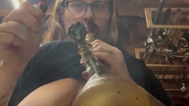 Smoking Bong Porn Videos & Sex Movies | Redtube.com