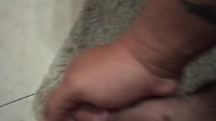 Quick masturbation with explosive cumshot