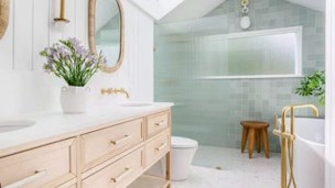 [F4M] Now I Have to Hold Your Penis! [watersports]mentions of[peeing][toilet][penis holding][penis]