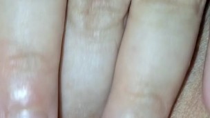 سورية ممحونة تنزل شهوتها ويصورها زوجها