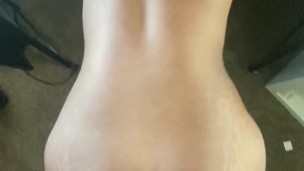 Bounce that asss on my lap baby 💙