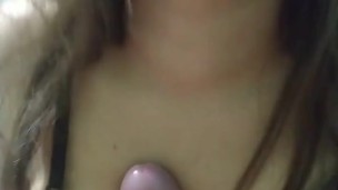 Sabrosa mamada que me hace la mejor amiga de mi esposa