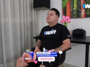 PLOMERO SE FOLLA EN LA COCINA  A LA ESPOSA DEL HOMBRE QUE LO CONTRATÓ-JACOB NEWMAN-PARTE 1 5/16