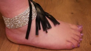 BBW Feet Size 40 Showcase - Don't Miss This PROMO!