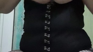 On my own squirt in bathroom playtime