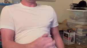 Cumming on my desk to Lana Rhoades