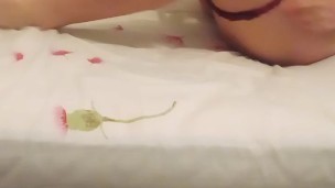 Teen masturbating thinking about her stepmother