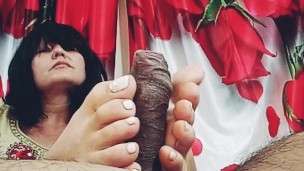 Freaky amateur housewife gets her Dick, Footjob, Blowjob