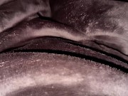 🤪Under the sheets it got hot and a creamy pussy. 2/16