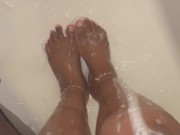 Soapy Soles - Screenshot 8 of 16 - Solo Female