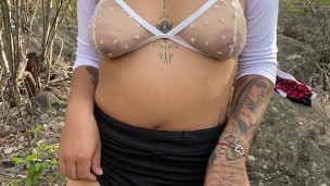 I'm horny come I'll show you my ass