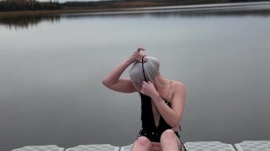 Trashy milf gets off at local lake