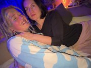 Wild and Funny Amateur Orgy with Slutty Pussyfucking Fun at home featuring MissFloraBerlin 15/16