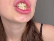 giantess likes to swallow those gummy bears - Screenshot 3 of 16 - Giantess
