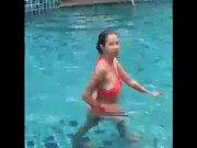 Introducing myself. - Screenshot 7 of 16 - Hot Mom