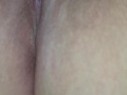 تفرك كسها السورية الممحونة وزوجها يصورها 10/16