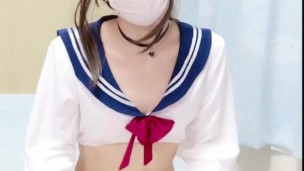 コスプレ枕オナしてたらハプニング発生！