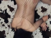 I look at my wife with a friend and shoot a video 14/16