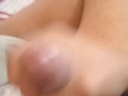 Jugando con mi duro pene 5/16