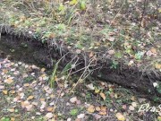 milf sat down to pee in nature 2/16