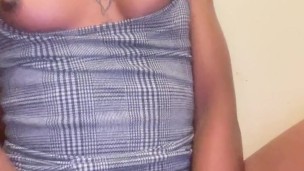 sexy slim ebony rubbing pussy on pillow and cums so hard finishing with vibrato