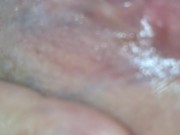 السورية الممحونة تفرك كسها ويصورها الديوث زوجها 16/16