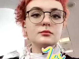 slut in the LA airport