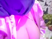 بديت كنكفت وكنوحوح بوحدي بقوة السخونية لي فيا احححح كنحماق على زب🔥🍆🥵🥵 - Screenshot 12 of 16 - Arab Hijab