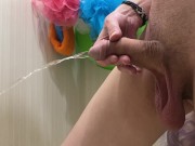 I pee in the bathtub with an uncut dick with big balls 11/16