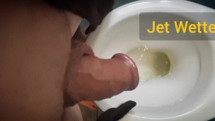 So desperate to pee I leaked everywhere I walked