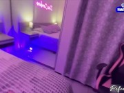 Peguei minha cunhada safada sozinha no quarto e soquei a rola na bucetinha apertada dela 10/16