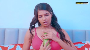 Indian hot Bhabhi fingering her pussy on the bed