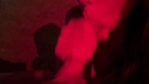 КРИК трахнула меня после учебы, за что получила сперму в рот