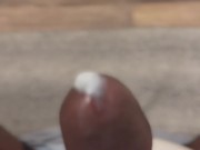 I LOVE BUSTING NUTS!! - Screenshot 9 of 16 - Public Masturbation